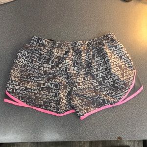 Under Armour Shorts - Pink & Gray Graffiti Under Armour Shorts Under Armour Shorts - Pink & Gray Graffiti Under Armour Shorts